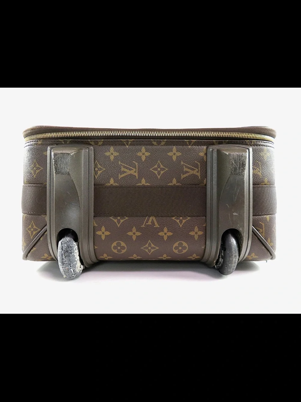 Louis Vuitton classic louis